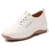 Zapatos de Mujer sin Cordones de Moda 2026 Primavera Nuevos Versátiles Suela Blanda Ligeros Antideslizantes Zapatos Perezosos Deportivos de Viaje