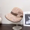 Chapéu de Renda Floral Vintage Equestre para Mulheres, Novo Boné de Beisebol Versátil Casual de Primavera e Verão, Chapéu de Tecido com Proteção Solar para Uso Externo, Tendência