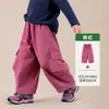 Amila Roupa Infantil 2026 Inverno Novo Estilo Calça de Trabalho de Lã Grossa Peça Única para Meninas Bolsos Grandes Infantis Calças Quentes