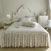 Saia de Cama Acolchoada Estilo Princesa Cobertura de Cama Duas em Uma Barra Feia Renda Cobertura de Cama Saia de Cama Estilo Capa de Colchão Universal Quatro Estações