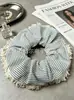 Scrunchie atmosférico para mulheres, elástico de cabelo elegante em renda floral. Acessórios em estoque para atacado