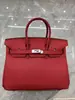 26 Novos Modelos de Bolsas Femininas em Couro Genuíno com Fivela Prateada, Bolsa Platina, Couro Bovino de Camada Superior com Padrão Lichia 25cm/30cm Bolsas Femininas, Atacado do Fabricante