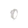 Anillo cuadrado geométrico simple Xuping incrustado con gemas artificiales, anillo elegante de lujo ligero estilo ins coreano para mujer
