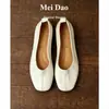 Sapatos de couro de cordeiro super macios, estilo vintage artístico, bico quadrado, baixos, para mulheres, sapatilhas planas com solas macias, confortáveis para o trajeto