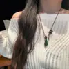 Colgante de Jade Hetian Verde Natural Pixiu Atrae Riqueza para Mujeres, Adorno de Jade Colgante Verde Espinaca de Material Viejo