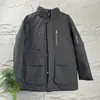 Putian Versión de Alta Gama Primera Generación Logo Grande Ropa de Trabajo Tercera Generación Parka Chaqueta de Plumas Segunda Generación Cuello Grande de Piel Unisex Abrigo de Longitud Media