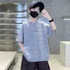 Camiseta de Manga Corta para Niños Verano Nuevo Estilo Estampado de Rayas Marca de Moda Elegante Holgada Versátil Top Casual para Niños Mayores