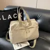 Bolsa de Lona Artística Casual para Mulheres 2026 Novo Estilo Japonês Bolsa Tote de Grande Capacidade para Estudantes Indo para a Aula e no Trabalho Bolsa de Ombro