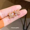 Pendientes de botón de flor de circonita con pasador de plata chapado en oro real de 18 quilates Pendientes versátiles para el trayecto de la dopamina Accesorios de pendientes de moda para el trayecto para mujer