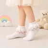 Meias curtas femininas estilo princesa de cetim com babados e renda, confortáveis, doces e versáteis, meias de bebê com renda, atacado de fábrica