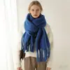 Chal de Otoño e Invierno de Alta Gama Transfronterizo con Borlas Largas, Bufanda Gruesa de Color Sólido Estilo Coreano, Longitud Extendida para Calidez