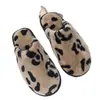 Chinelos de Algodão Quentes e Espessos com Estampa de Leopardo Estilo Coreano Moda Casa Quarto Planos Antiderrapantes Outono Inverno para Mulheres