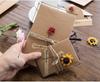 Corea del Sur Artes Creativas DIY Papel Kraft Retro Hecho a Mano Flor Seca Tarjeta de Felicitación Acción de Gracias Tarjeta de Bendición Tarjeta de Felicitación de Cumpleaños