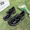 Sapatos Mary Jane Femininos Outono e Inverno 2025 Novos Bico Redondo Sola Grossa Salto Grosso Tira Sapatos Solteiros Fashionáveis e Mais Fáceis de Combinar Saltos Altos