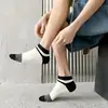 Meias de Primavera e Verão para Homens, Meias Invisíveis Caneladas de Ponto Duplo para Homens, Meias Casuais de Algodão Listradas, Meias Curtas Versáteis Simples Coloridas para Homens