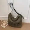 Bolso tejido de moda hueco simple versátil de gran capacidad, bolso de hombro cruzado informal versátil, tejido de paja