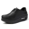Dia do Enfermeiro Estilo Novo de Primavera Sola com Amortecedor Ar Sapatos de Enfermeira Confortáveis Salto Plataforma Sapatos Brancos de Hospital Práticos para Funcionários do Hospital