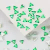 Pedrería para Uñas 3 mm Triangular Base Plana Forma Especial de Pedrería Colorida Pequeña Elfo Cálido Mismo Estilo Decoración Popular para Uñas Venta al por Mayor