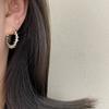 Lujo Ligero de Alta Gama Plata Fragmentada Varios Dos Cuentas Costura Hebilla de Oreja Diseño Nicho Femenino Aretes Combinables Aretes Simples Elegantes