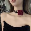 Gargantilla de Perlas de Rosa Tridimensional Negra Retro de Alta Gama Cadena para el Cuello para Mujer Diseño de Flor Temperamento Francés Cadena para la Clavícula