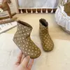 Botas Martin Infantis Tendência 2026 Outono/Inverno Camada Única Estilo Coreano para Meninas Botas Princesa de Bolinhas Botas para Crianças Pequenas de Cano Médio Comércio Exterior