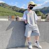 Traje deportivo informal de estilo coreano para niño, conjunto de dos piezas de verano con top y pantalones cortos de manga corta con bloques de color estilo occidental