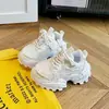 Zapatos de papá para niñas, nueva colección otoño 2026, malla transpirable, cómodos y antideslizantes, zapatillas casuales para correr para niños, zapatos de vestir sencillos versátiles para niños