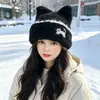 Nuevo gorro de lana de otoño e invierno para mujer con circunferencia de cabeza grande, lindo gorro de punto con orejas de gato, cálido y a prueba de frío, hace que la cara se vea más pequeña