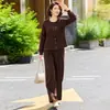 Conjunto de dos piezas de otoño para madre, estilo nuevo, elegante y rejuvenecedor, moda casual versátil de corte ajustado para mediana edad 2026