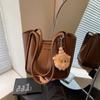 Bolsas de Alta Gama para Mujer 2026 Nuevas Bolsas de Hombro de Nicho de Moda Gran Capacidad Bolsas para el Trabajo Bolsos Cubo