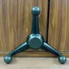 Accesorios Compactos para Estantes Carcasa de Hierro con Recubrimiento en Spray Rueda Sacudidora de Volante Manija Sacudidora de Rueda Volante sin Gancho Armario Móvil Sacudidor