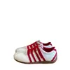 Zapatos de entrenamiento de ballet para mujer 2026 otoño nuevo versátiles casuales zapatos de vestir estilo popular suela suave retro ligeros zapatos de plataforma
