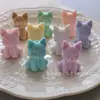 Macaron Cor Sólida Acrílico Gato Sentado Contas Soltas DIY Furo Reto Estilo Creme Acessórios de Decoração para Corrente de Celular