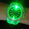 Relógio popular geneva luminoso moda colorido flash led silicone relógio Diamante relógio de casal geneva
