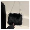 Bolsa de ombro de pelúcia de pérola Bolsa feminina Simples 2024 Inverno Nova Moda Personalizada Moda Crossbody Moda Pequena Bolsa Quadrada
