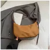 2025 Nuevo Bolso de Gamuza para Mujer Gran Capacidad Mori Meng Otoño e Invierno Mate Retro Bolso Cruzado Casual Bolso Dumpling