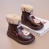 Botas Cortas de Terciopelo de Dibujos Animados para Niñas Botas para Niños 2025 Invierno Nuevo Estilo Botas de Cuero para Bebé Niña Botas Cálidas de Algodón