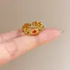 Anillo de Zirconia Diamantada Cepillada Estilo Mid-Century al por Mayor para Mujer, No se Desvanece, Lujo Ligero, Anillo Versátil para Dedo Índice Abierto, Nueva Joyería para Manos