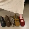 Primer Encuentro Temporada Retro Francés Felpa Cálida Zapatos de Mujer 2026 Otoño/Invierno Nuevos Zapatos Mary Jane Suela Suave Ballet Zapatos de Algodón