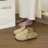 Medias Pantuflas Cerradas para Mujer con Aumento Interno de Altura para Uso en Exteriores, Nuevo Estilo Caliente Primavera/Verano 2025, Sandalias Retro para Combinar con Vestidos