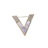 Fivela de Broche Anti-Light Feminina 2022 Nova Fivela de Toalha de Seda Broche Simples Broche Feminino de Alta Qualidade Pino Design Sense Nicho