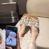 Sandalias planas cómodas estilo hada para mujer, nuevo modelo primavera-verano 2025, sandalias planas para uso exterior, combinan con faldas, dulces zapatos de playa