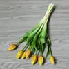 Tulipán Artificial Decoración para el Hogar Sala de Estar Adornos Arreglo de Flores Artificiales Ramo de Capullos de Tulipán Artificiales de Goma Blanda