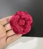 6,6 cm no Total, 400 Peças em Várias Cores e Materiais, Flores Camélia Pequenas Flores Aromáticas Enfeites, Presilhas de Cabelo, Boutonnières, Broches, Pinos de Cabelo