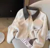 Cardigan de Tricô Marrom de Couro de Alta Qualidade com Gola Polo para Mulheres Outono e Inverno Macio Ceroso Zíper Dupla Face Jaqueta Curta A8126