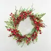 Guirlanda artificial de Natal com frutas vermelhas, galhos secos e pinhas para decoração de porta, festas de fim de ano, vitrines e pendurar na parede.