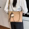 Bolso Tote de Gran Capacidad Nuevo 2026 para Mujer, Bolso de Hombro Elegante y Sencillo para el Trabajo, Bolso de Hombro de Nicho para Dama