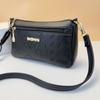 Bolso de hombro para mujer de Guangzhou Bolso pequeño para mujer bolso de madre rojo bolso cuadrado pequeño hombro bolso de gran capacidad suministro cruzado entrega en una pieza