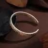 Novo bracelete estilo chinês com flor arabesco pintada a ouro para mulheres, esmalte fosco, design aberto, estilo nacional, bracelete artístico e étnico
