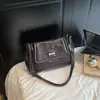 Bolsa de Gran Capacidad para Mujer 2025 Verano Nuevo Estilo Simple y a la Moda Bolso Cruzado con Cadena al Hombro Bolso de Mano Casual para el Trabajo